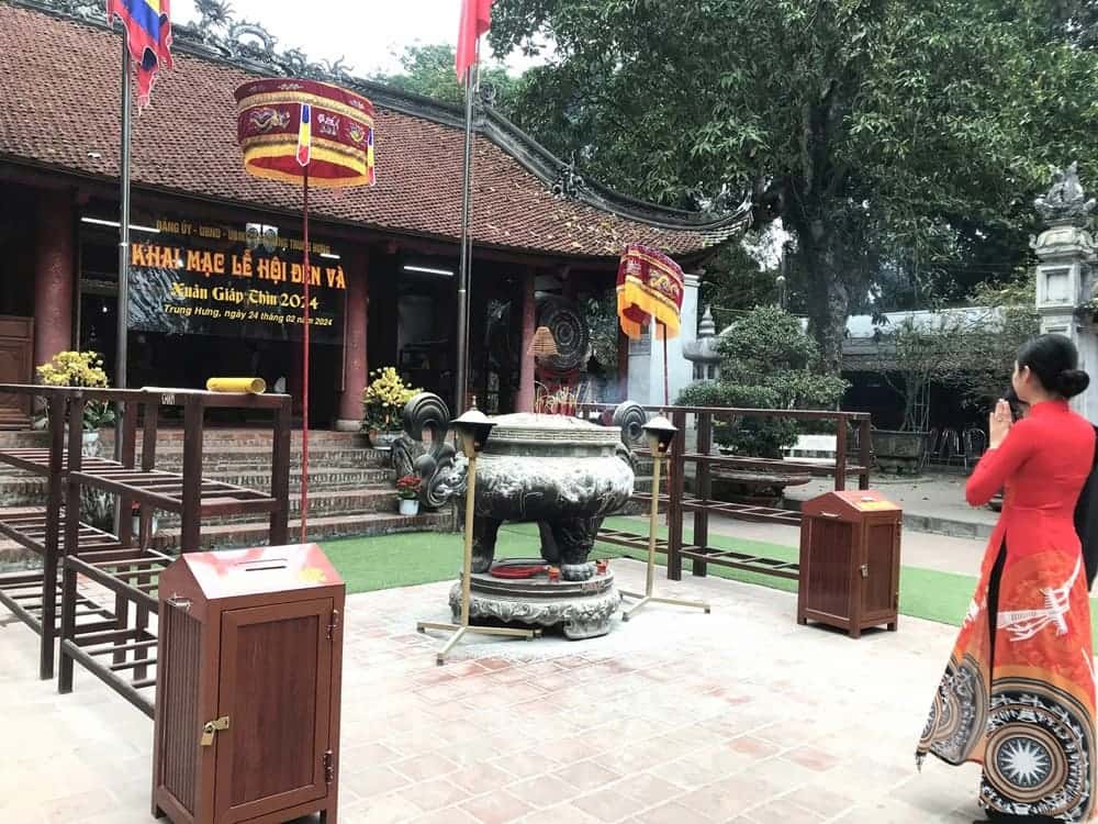 Hành trình Đoài Phương - Đền Và & Tinh hoa làng nghề