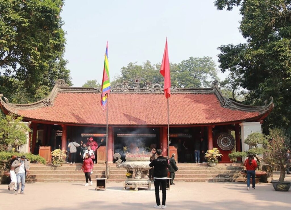 Tham quan Đền Và - Di tích lịch sử Quốc gia